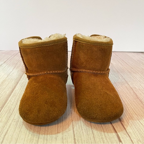 Infant Baby UGG Leather Boots Size 4/5 Chestnut Brown With Pink Bow Cozy Warm - Picture 4 of 14